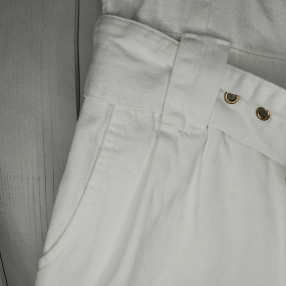 Show Me Your MuMu Sloane Denim V-Neck White Romper - Picture 5 of 12